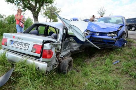 Maşina blestemată? Audi-ul care a provocat carnagiul de la Săcădat a mai fost implicat într-un accident horror, în iarnă (VIDEO)